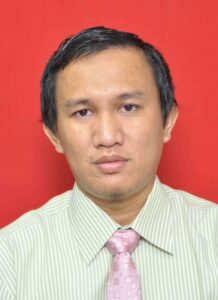 Dr. Kamil Latif, Senior Lecturer